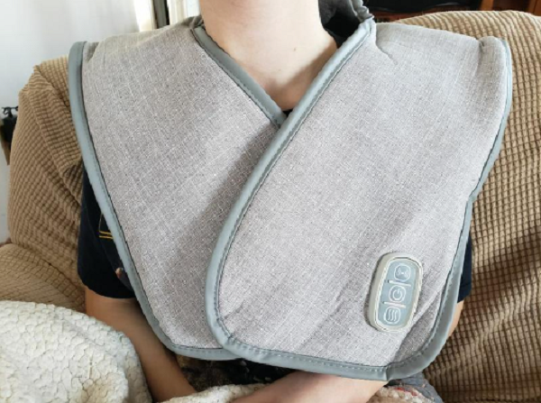 Masajeador de Cuello, Hombros y Espalda con Calor