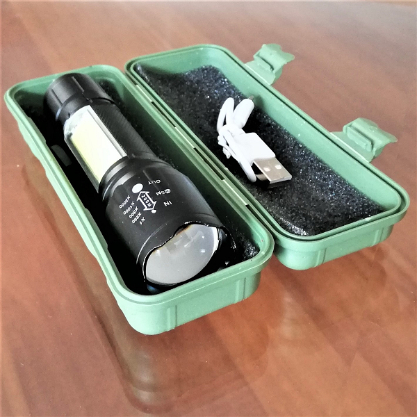 Linterna doble luz C703