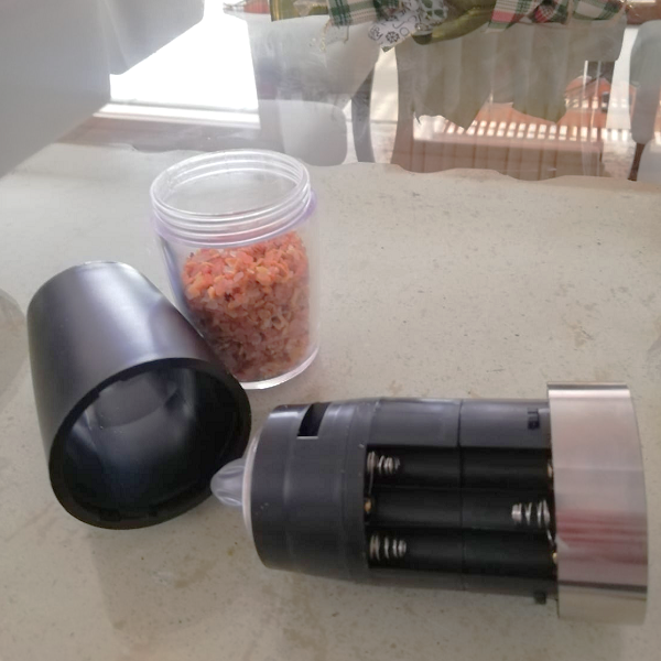 Molinillo Eléctrico de Pimienta y Sal