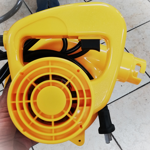 Soplador de Hojas Eléctrico 700w.