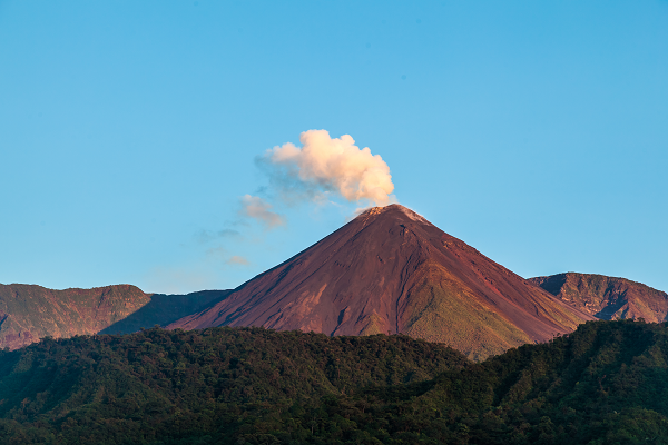 Volcán El Reventador