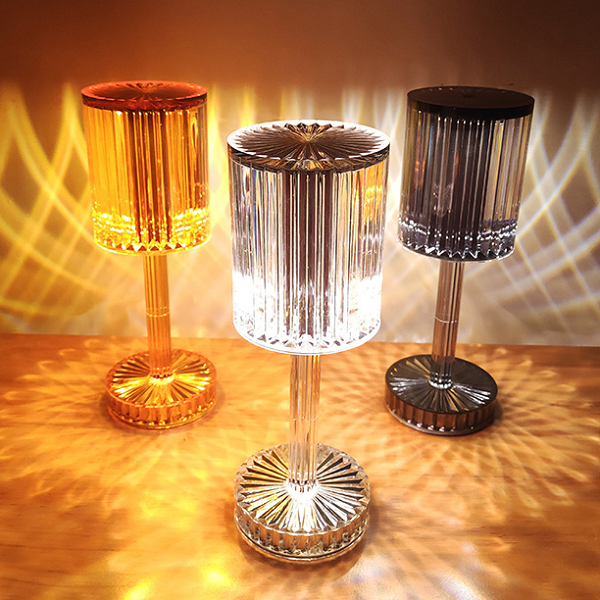 Lámpara de mesa de cristal