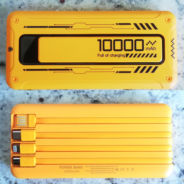 Cargador de celular 10.000mah 4 cables integrados.