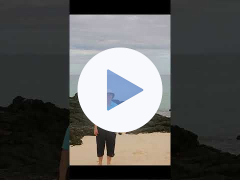🌎 Ever stepped off a boat directly into the ocean... on purpose?