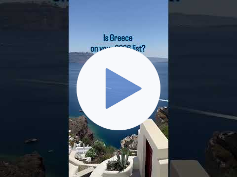 Think Santorini only looks this good in photos? Think again. 🇬🇷