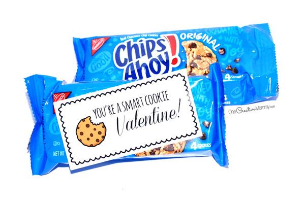 Two mini packages of Chips Ahoy cookies with a tag that reads, You're a smart cookie, Valentine!