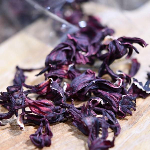 closeup of culinary dried hibiscus flower