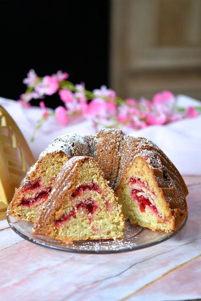 raspberry swirl cake coffee cake