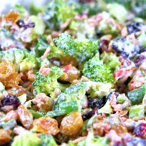 Broccoli Bacon Cranberry Salad Recipe