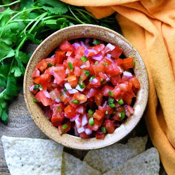How to Make Pico De Gallo