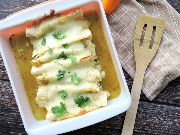 Green Chicken Enchiladas Recipe