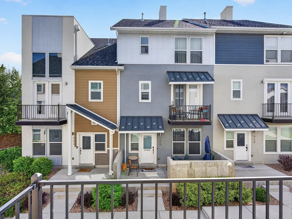 Spanish Fork — 2580 E (townhome) exterior