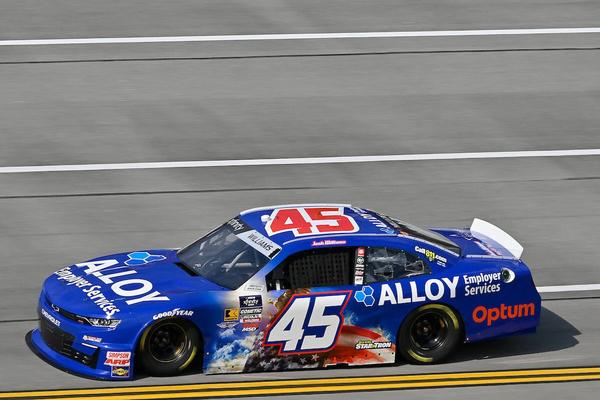 (Photo: Nigel Kinrade Photography)