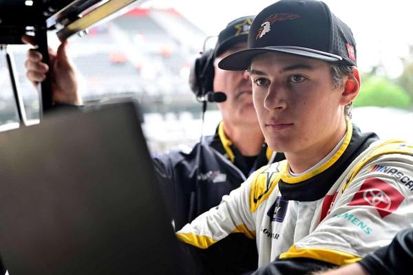 (Photo: Nigel Kinrade Photography)