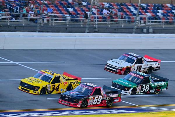 (Photo: Nigel Kinrade Photography)