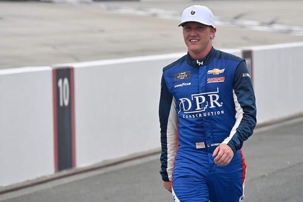 (Photo: Nigel Kinrade Photography)