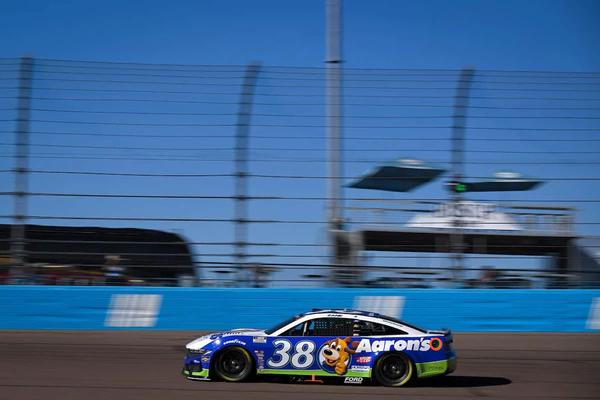 (Photo: Nigel Kinrade Photography)