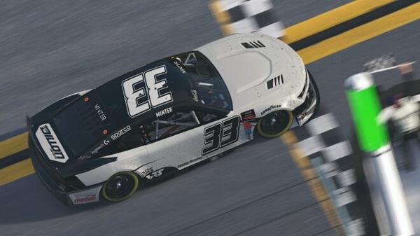 (Photo: iRacing via NASCAR)