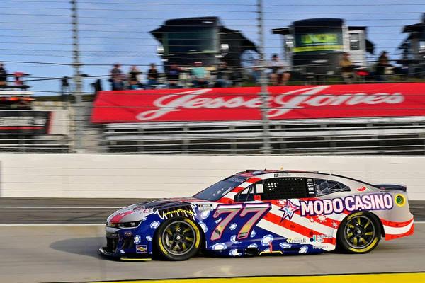 (Photo: Nigel Kinrade Photography)