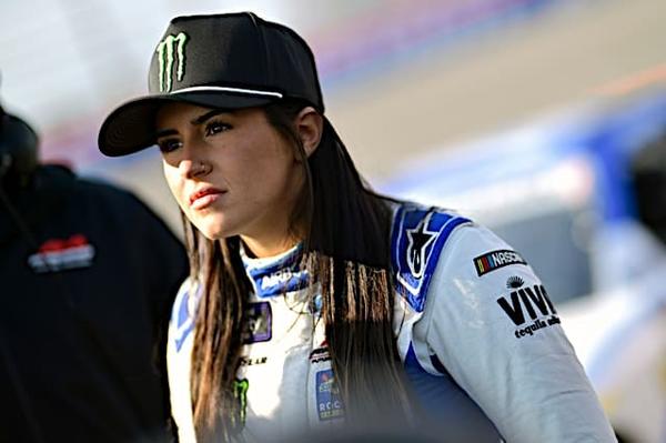 (Photo: Nigel Kinrade Photography)