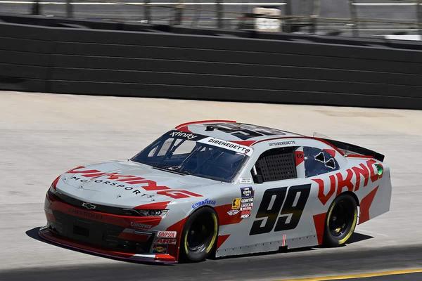 (Photo: Nigel Kinrade Photography)