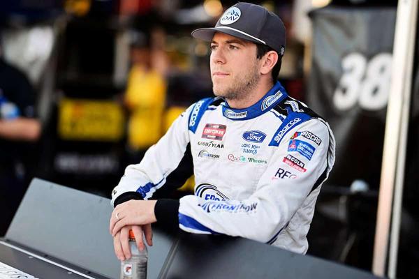 (Photo: Nigel Kinrade Photography)