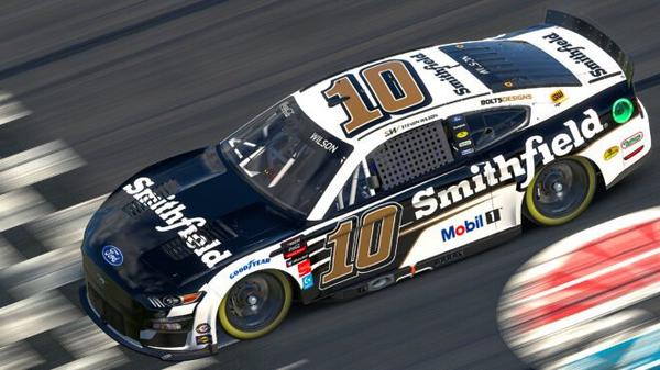 (Photo: iRacing via eNASCAR)