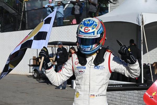 (Photo: Phil Allaway)