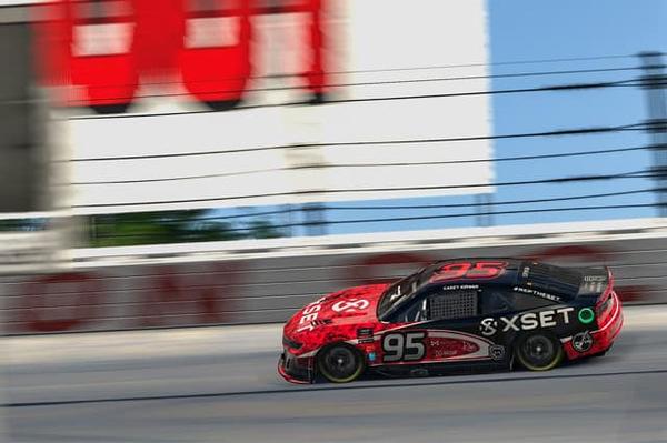 (Photo: iRacing via eNASCAR)