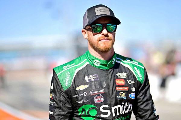 (Photo: Nigel Kinrade Photography)