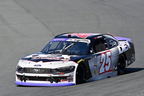 (Photo: Nigel Kinrade Photography)