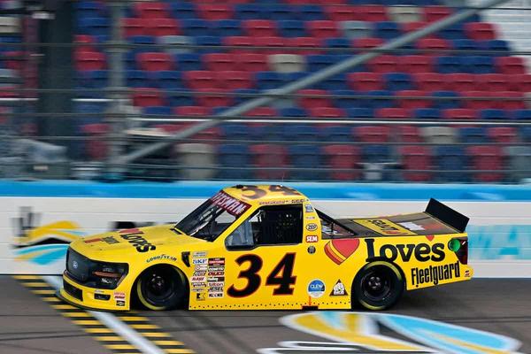 (Photo: Nigel Kinrade Photography)