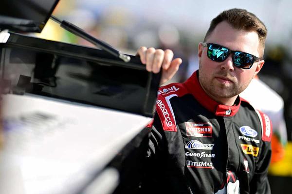 (Photo: Nigel Kinrade Photography)