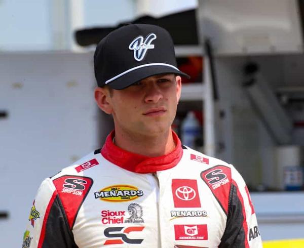 (Photo: Josh Calloni)