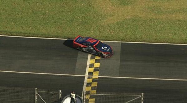 (Photo: iRacing via eNASCAR)
