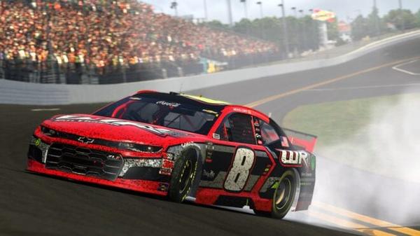 (Photo: iRacing via Justin Melillo)