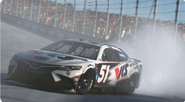 (Photo: iRacing via Justin Melillo)