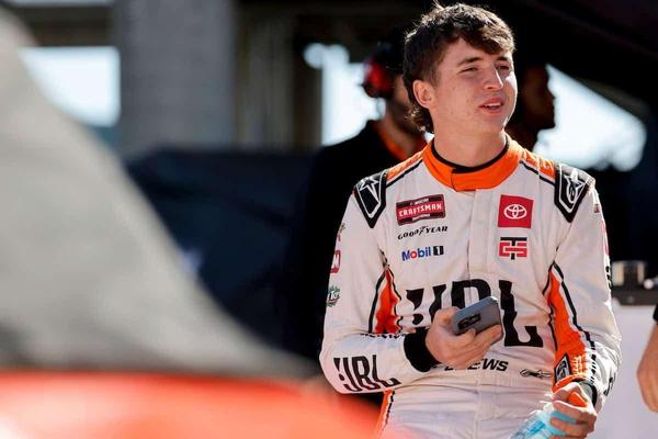 (Photo: Nigel Kinrade Photography)