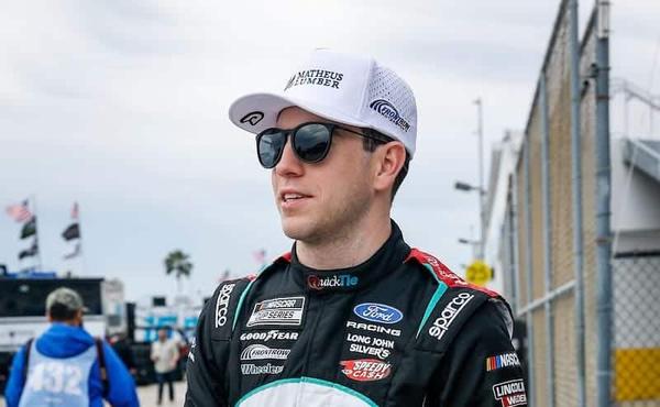 (Photo: Nigel Kinrade Photography)