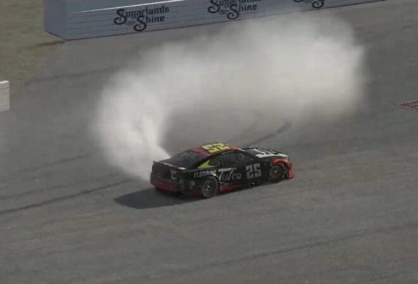 (Photo: iRacing via Joy Tomlinson)
