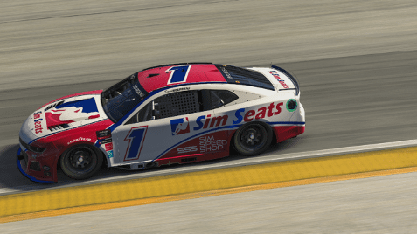 (Photo: iRacing via eNASCAR)