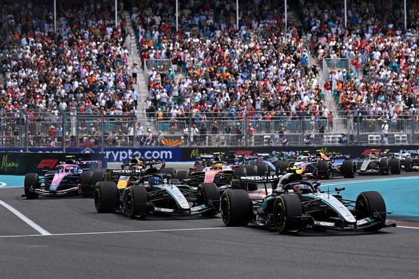 (Photo: Sam Bagnall/Sutton Images via Mercedes)