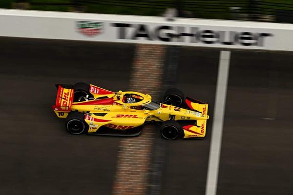 (Photo: James Black/Penske Entertainment)