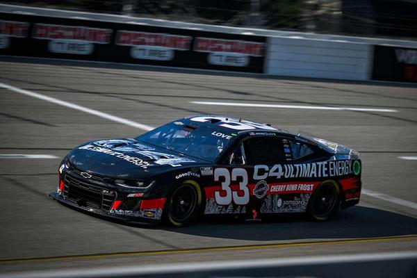 (Photo: Nigel Kinrade Photography)