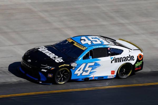 (Photo: Nigel Kinrade Photography)