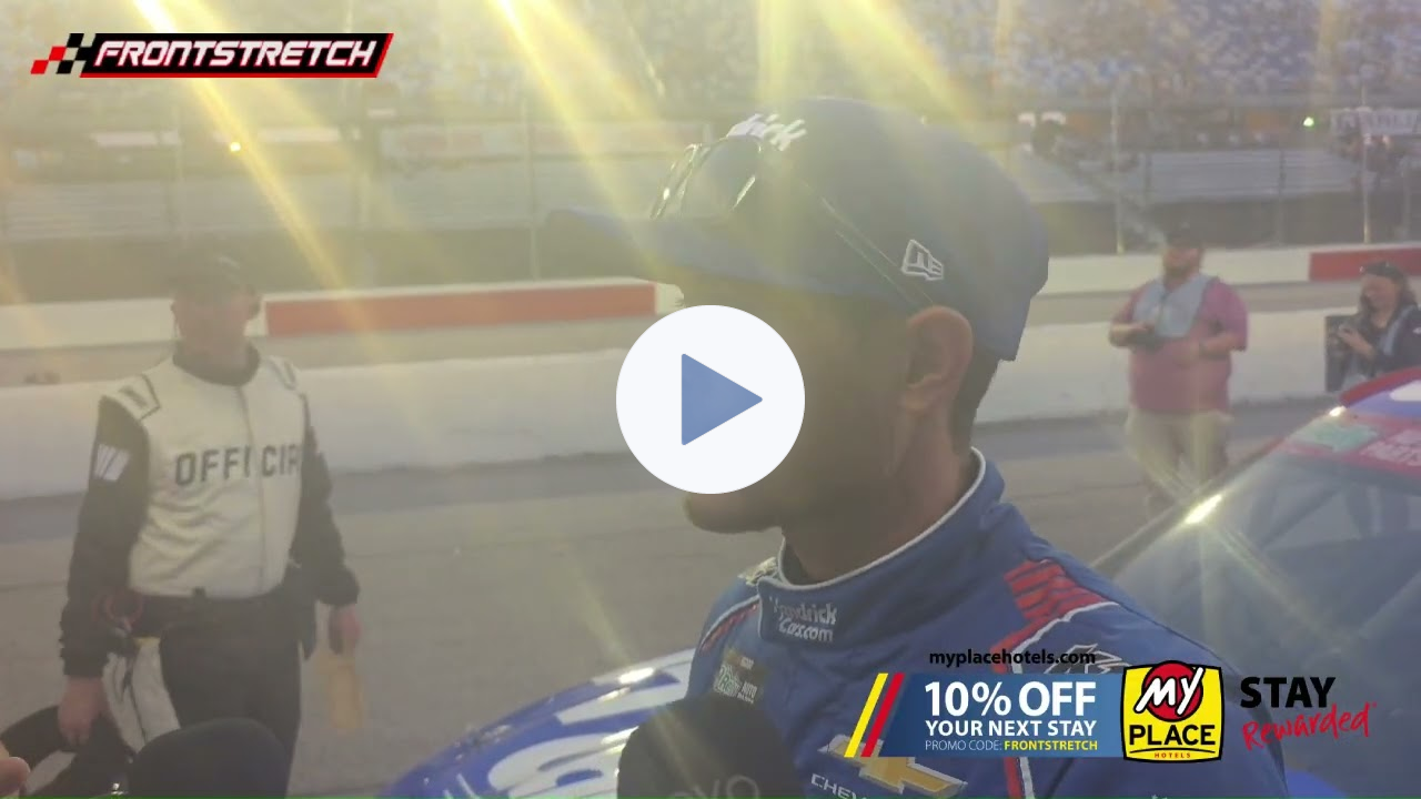 Kyle Larson Loses O'Reilly Race at Darlington After Dominating: "We Just Had a Slow Pit Stop"