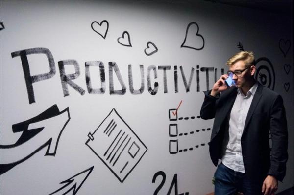 8 Daily Tips for Being Highly Productive