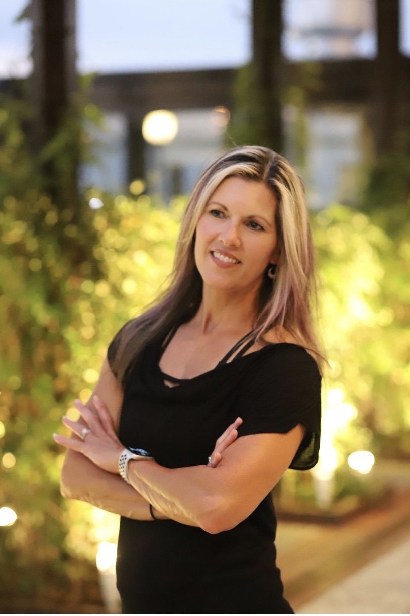 Melanie, certified personal trainer and FNMS