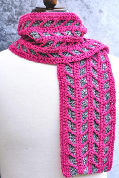 Treads Scarf Free Crochet Pattern