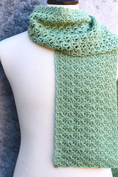 Easy Shell Lace Scarf Free Crochet Pattern